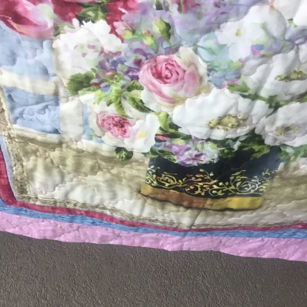 NWT Hand Crafted Flower Bouquet Quilt